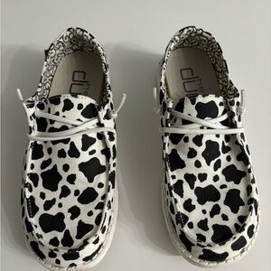 Hey Dude, Wendy, Milky Way White/Black, Size 6